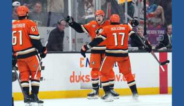 Killorn, Sennecke get big goals in Ducks' series-evening, 4-3 win over Golden Knights in Game 4