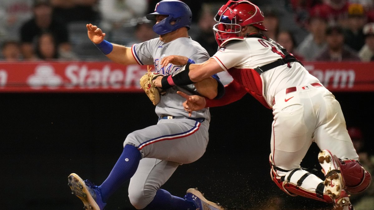 Zach Neto homers twice in the Angels’ 9-6 victory over the Rangers – NBC 5 Dallas-Fort Worth