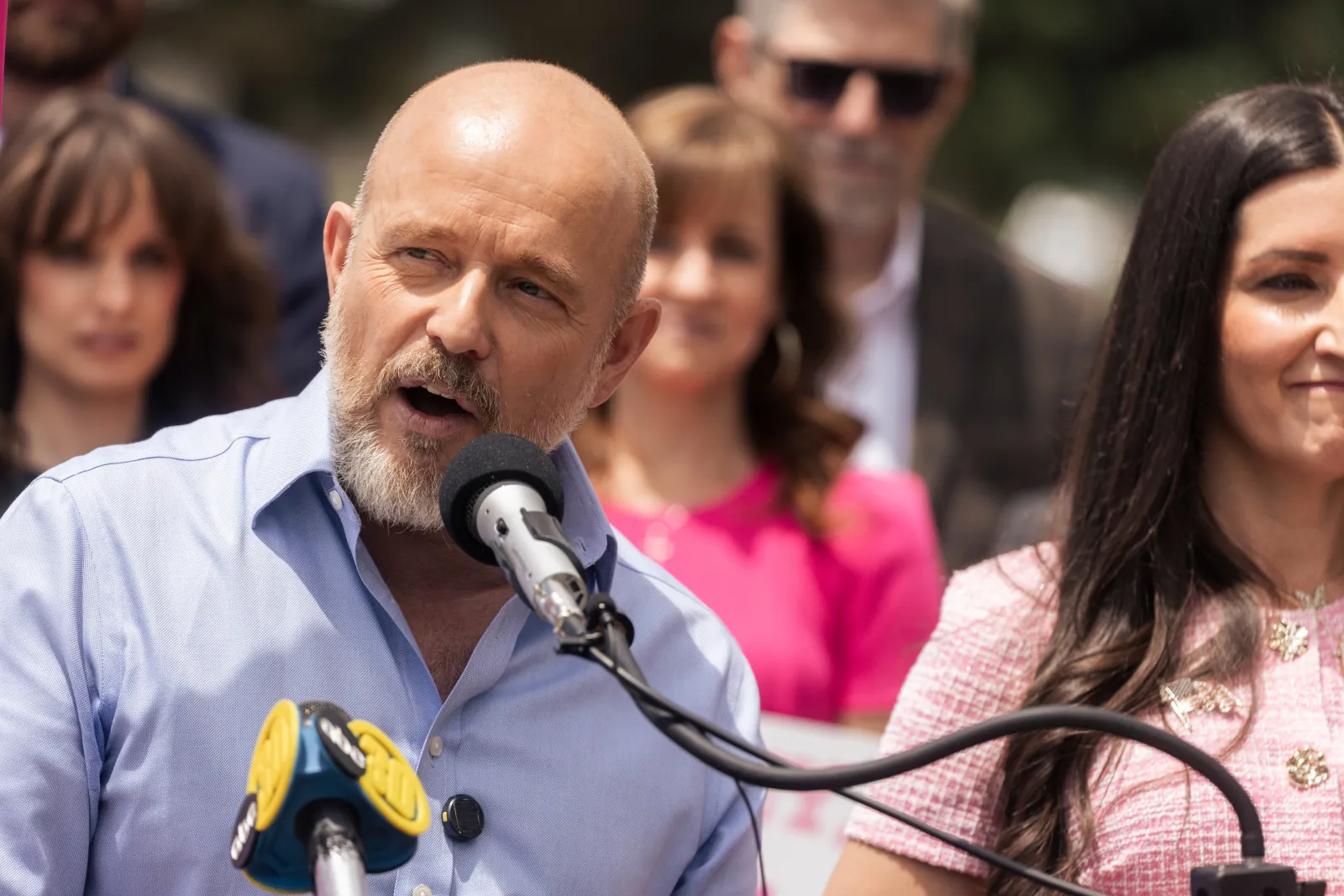 California gubernatorial candidate Steve Hilton speaks during a news conference and protest against the participation of a transgender athlete in the 106th California Interscholastic Federation (CIF) State Track & Field Championships outside Veterans Memorial Stadium in Clovis, California, on May 29. (Stephen Lam/San Francisco Chronicle via AP)