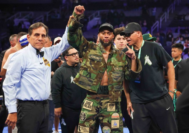 Amari Jones, of Oakland, celebrates his third-round knockout victory after defeating Vincenzo Gualtieri, of Germany, during an IBF title eliminator bout at the SAP Center in San Jose, Calif., Friday, May 22, 2026. (Ray Chavez/Bay Area News Group)
