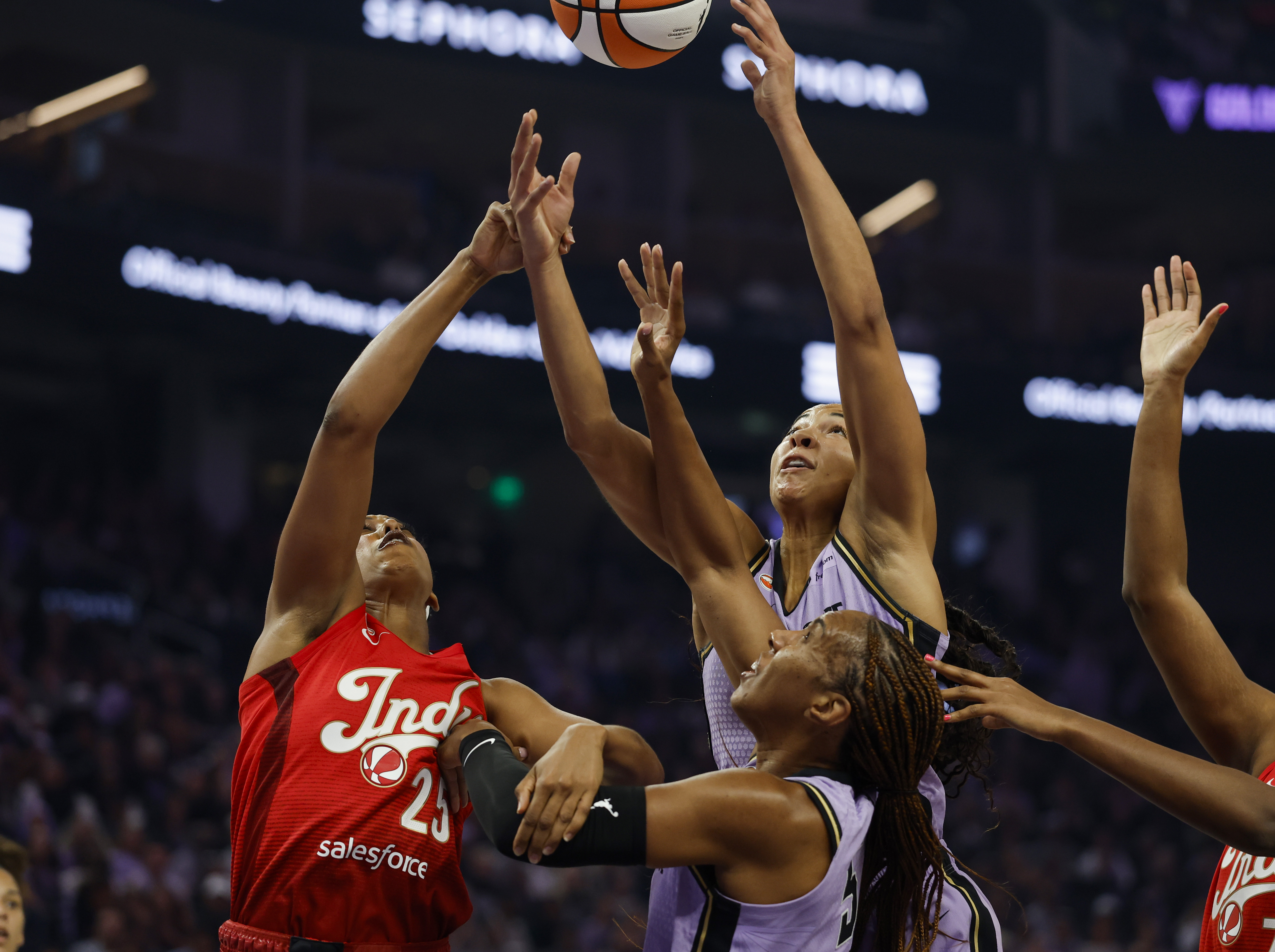Golden State Valkyries' Kiah Stokes (41) and Golden State Valkyries'...