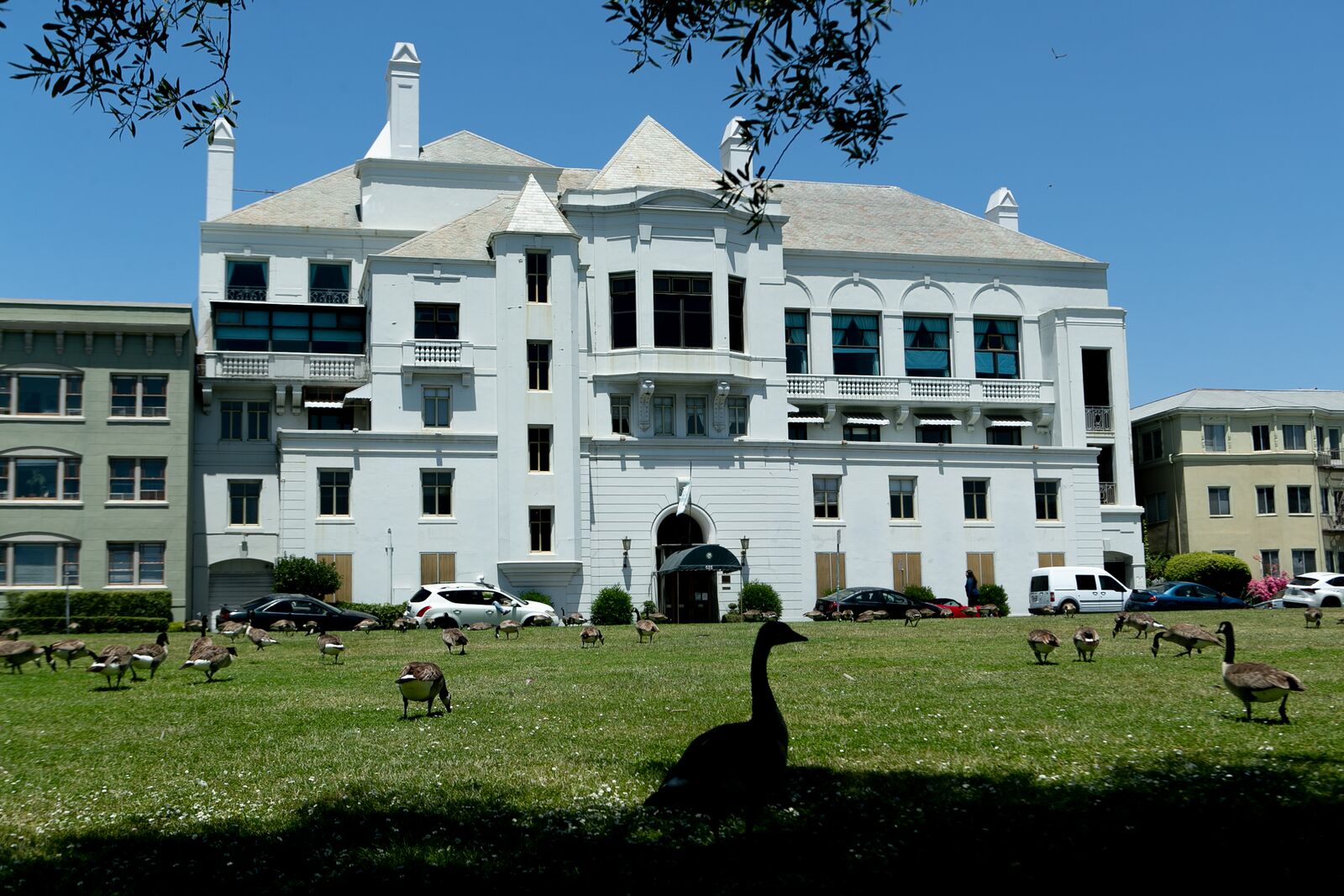Bellevue_Club