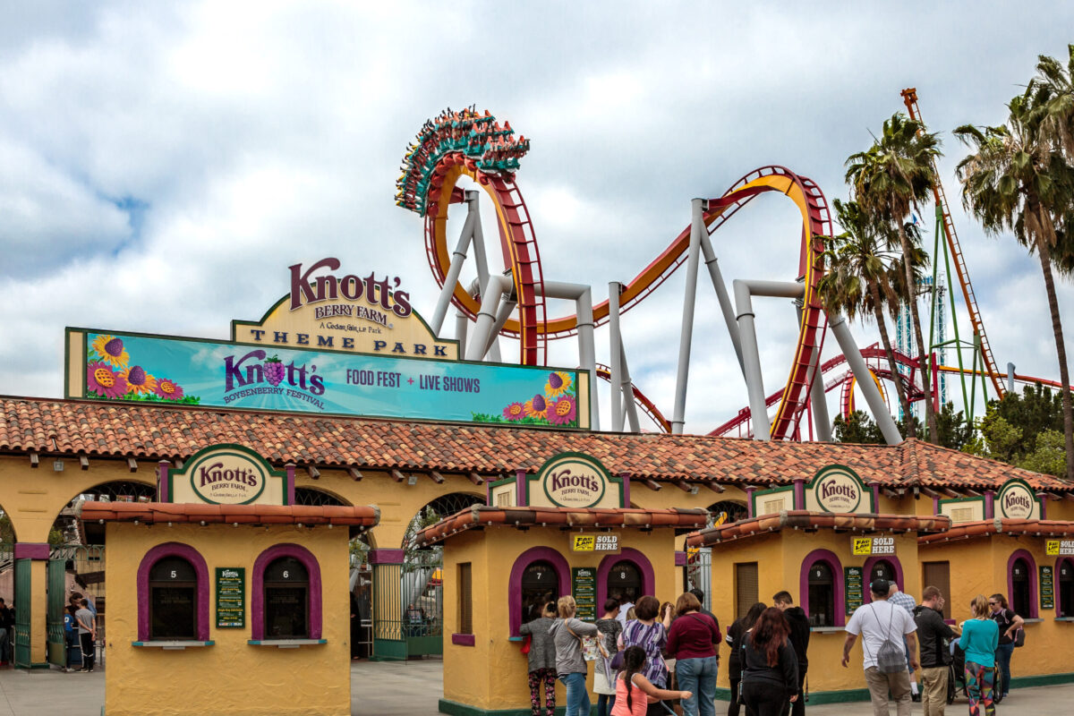 Six Flags Entertainment Jumps 17% on Q1 Revenue, Attendance