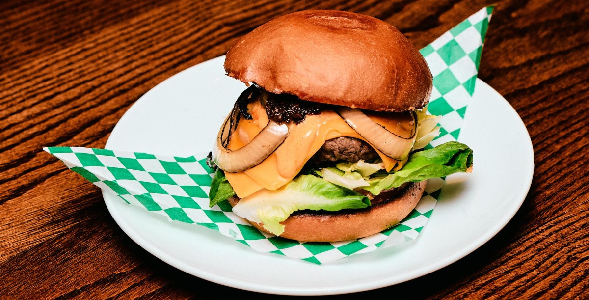 Review: A Reborn Echo Park Sports Bar Goes for the Unexpected