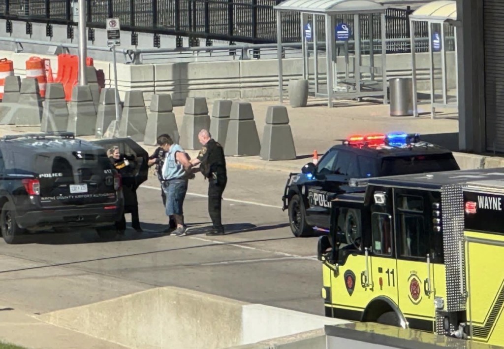 Vehicle crashes into Metro Airport terminal; man in custody – The Oakland Press