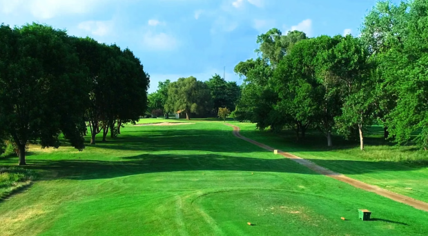 The 11th hole at the Dodge Riverside Golf Club. (dodgeriversidegolf.com)