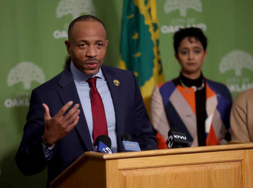 Oakland city administrator resigns after ‘degrading’ text messages surface – East Bay Times