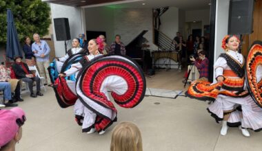 Folklorico dancers join classical musicians at Cardiff Salon – San Diego Union-Tribune