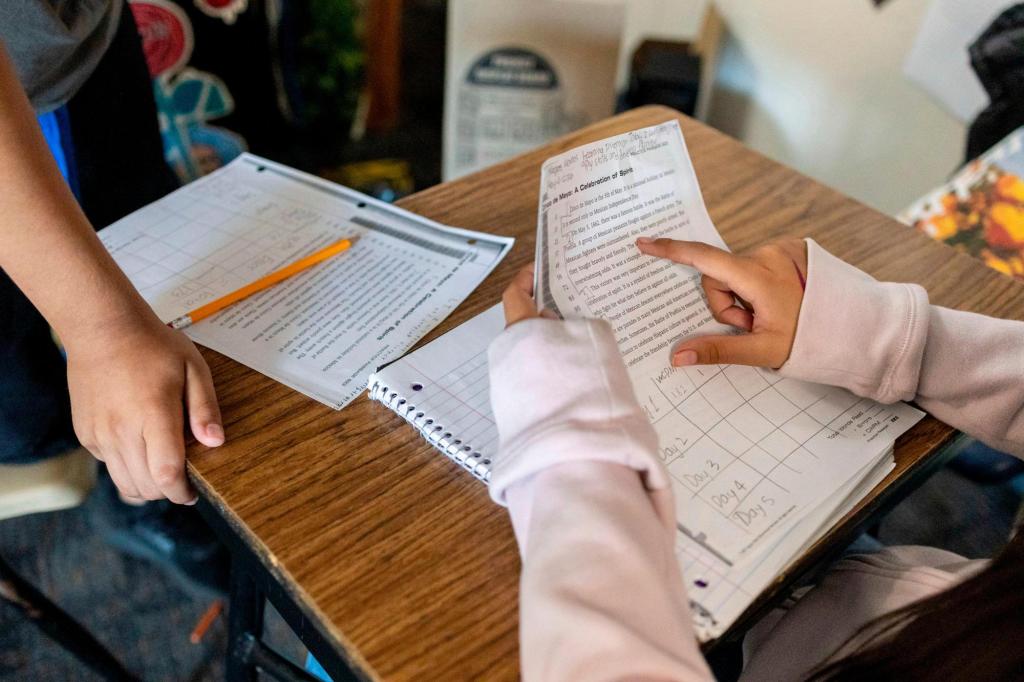 Kids are in a ‘reading recession,’ as test scores continue to decline