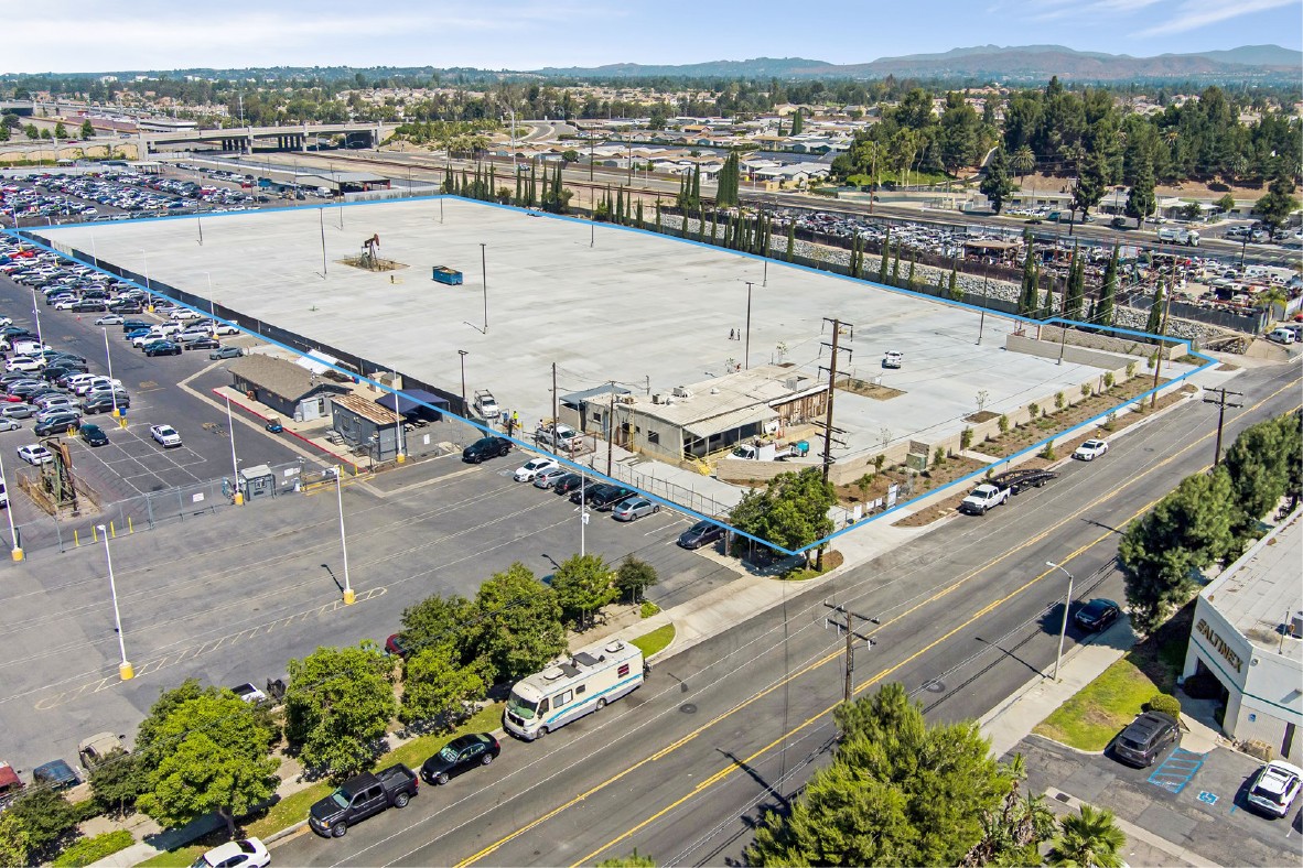 JLL Arranges $26M Bridge Loan for Anaheim Industrial Outdoor Storage Facility