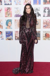 LONDON, ENGLAND - MAY 23: Demi Moore arrives for the Gala to celebrate the Vogue 100 Festival at Kensington Gardens on May 23, 2016 in London, England. (Photo by Jeff Spicer/Getty Images)