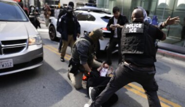 San Francisco to keep immigrant legal services despite $600M deficit