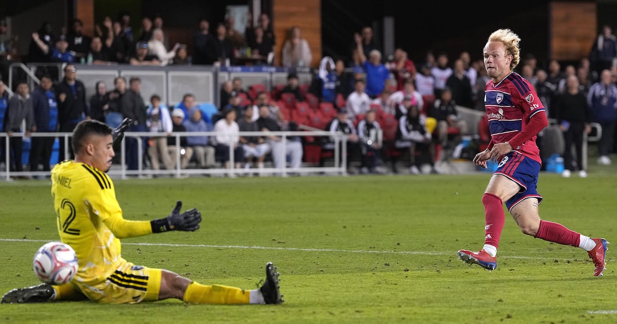 Samuel Sarver scores in stoppage time, FC Dallas hands San Jose Earthquakes 2nd straight loss