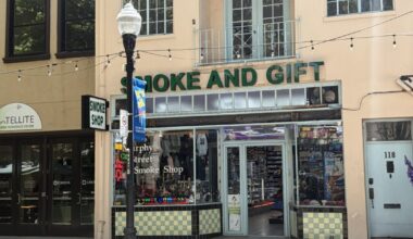 Sunnyvale hits pause on new smoke shops