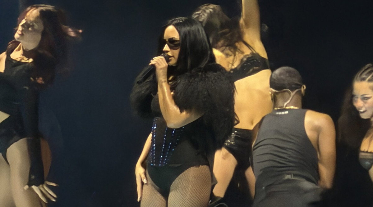 Review: Demi Lovato Celebrated Every Era at Anaheim Show