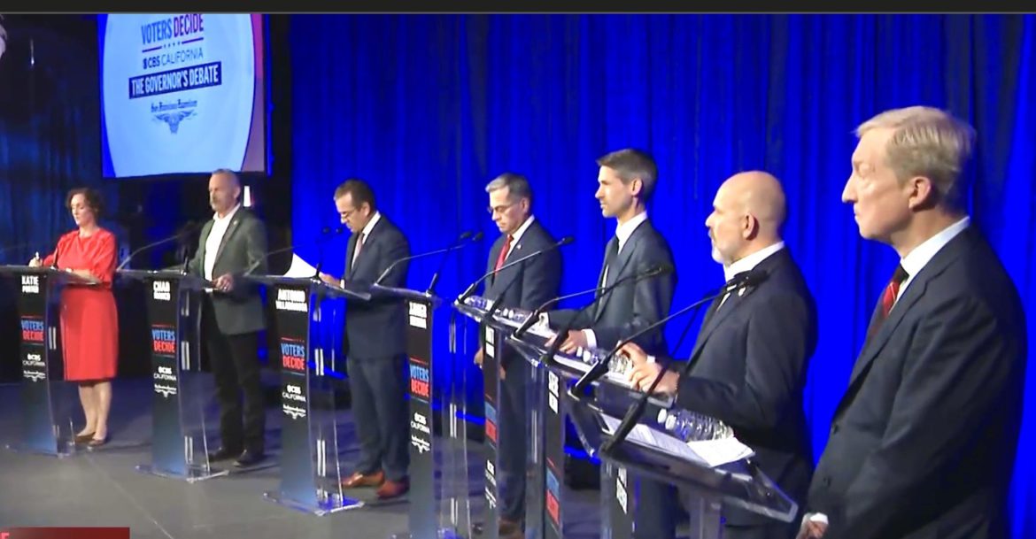 Frontrunners Feel the Heat at Final Governor Debate