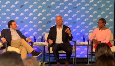 At conservative-leaning forum, S.F. leaders love Daniel Lurie