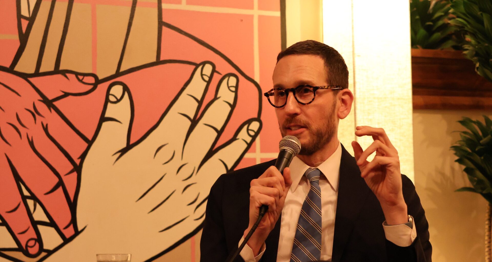 Scott Wiener’s tech platform would take his state AI work federal