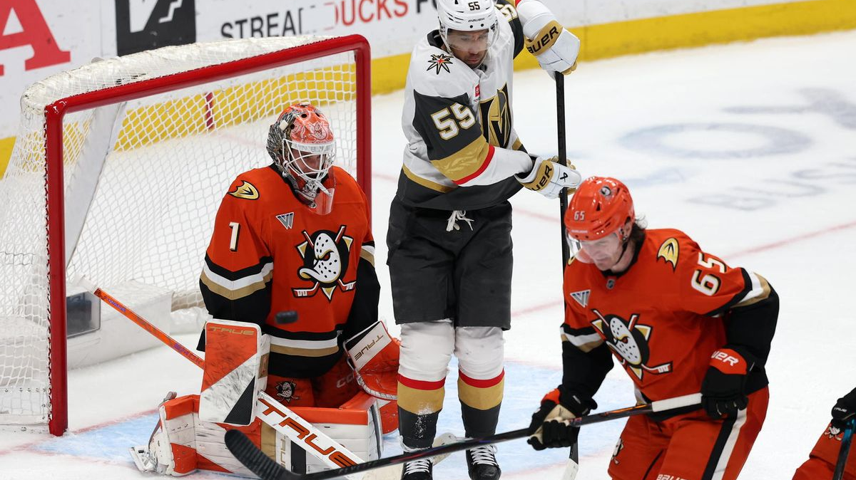 Anaheim Ducks Face Vegas Golden Knights in Playoff Series Opener