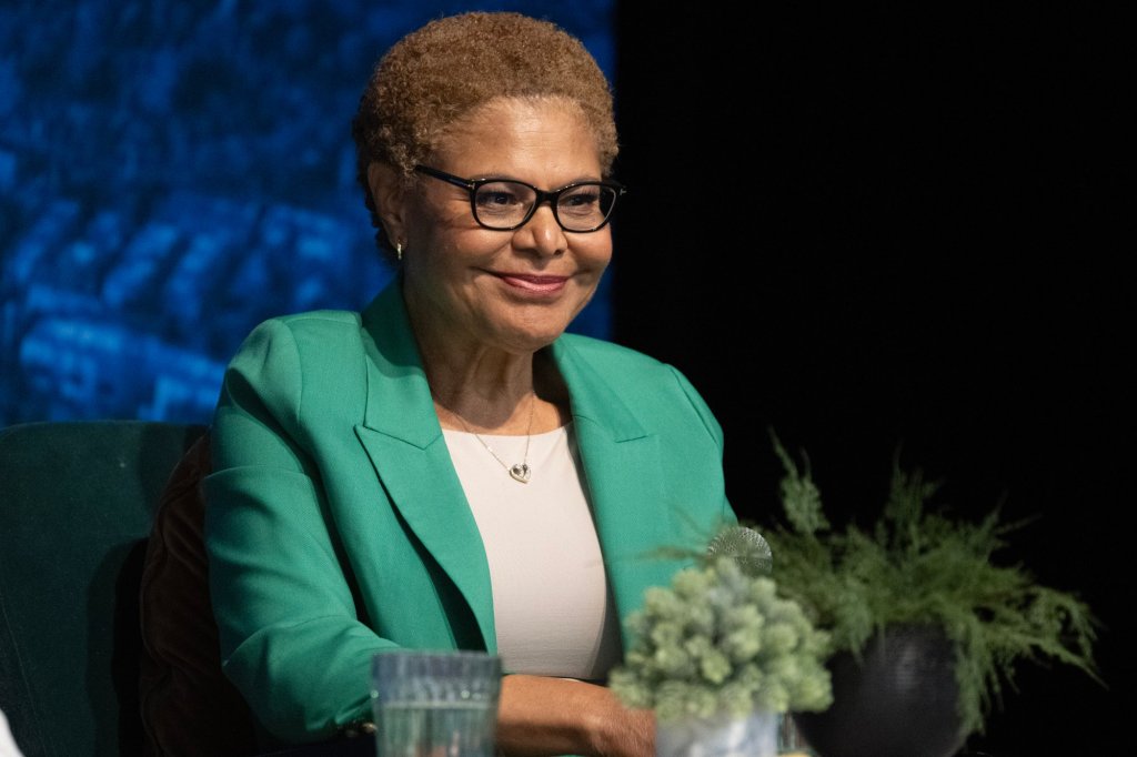 Latest polling confirms no one wants Karen Bass as mayor of Los Angeles – Daily News