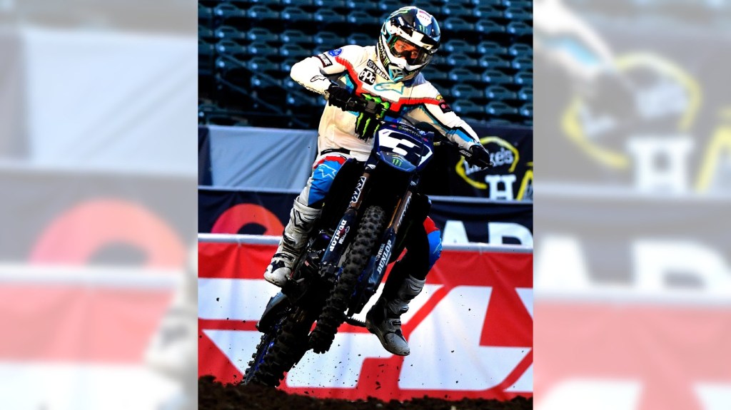 Motocross season opens with showdown at Pala track
