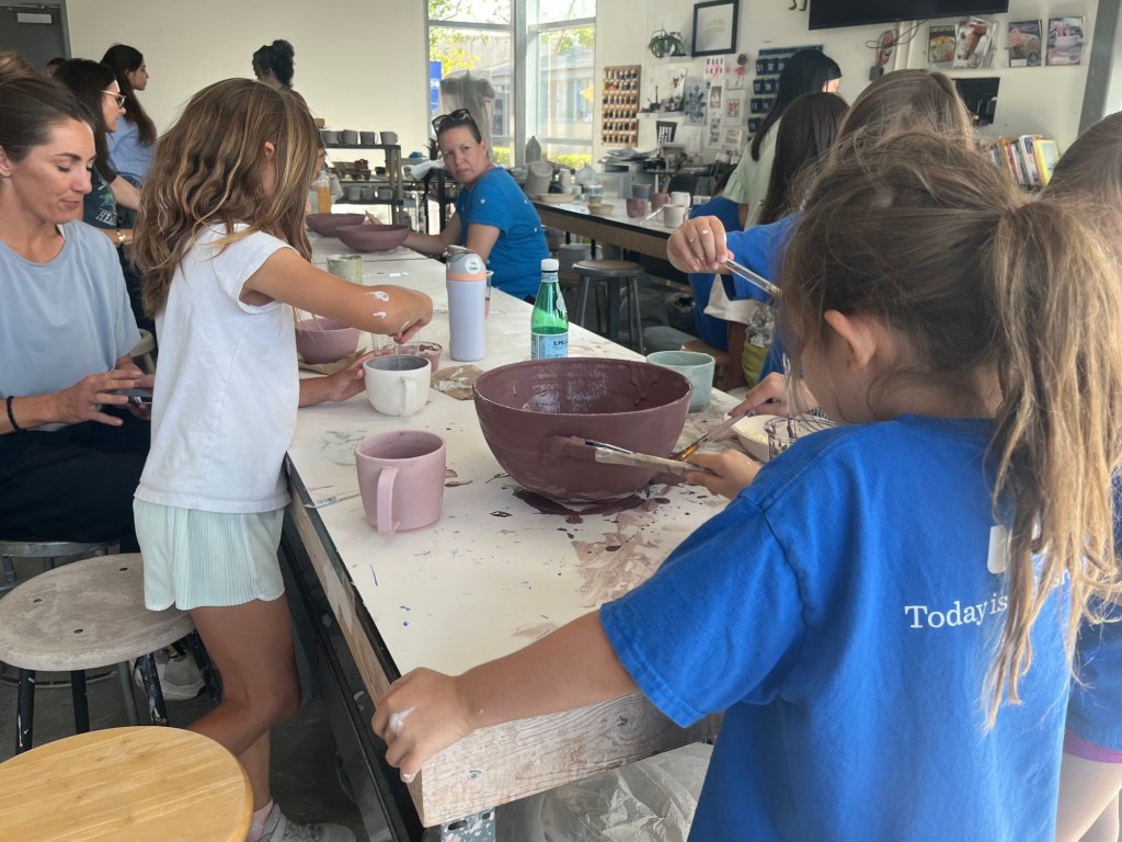 La Jolla Country Day students give recently housed people a personal touch for their new homes – San Diego Union-Tribune