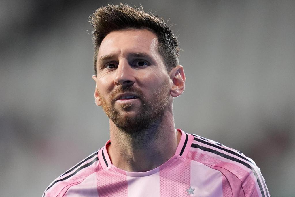 Messi in Argentina’s World Cup squad as coach calms injury fears