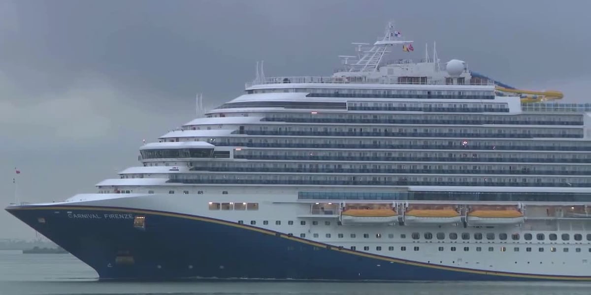 Woman falls to her death from balcony on Carnival cruise ship
