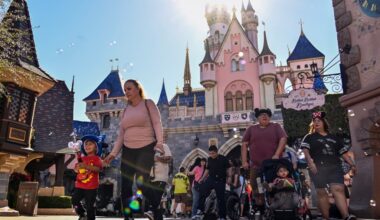 Disneyland hit with $5 million lawsuit over use of facial recognition technology – Pasadena Star News
