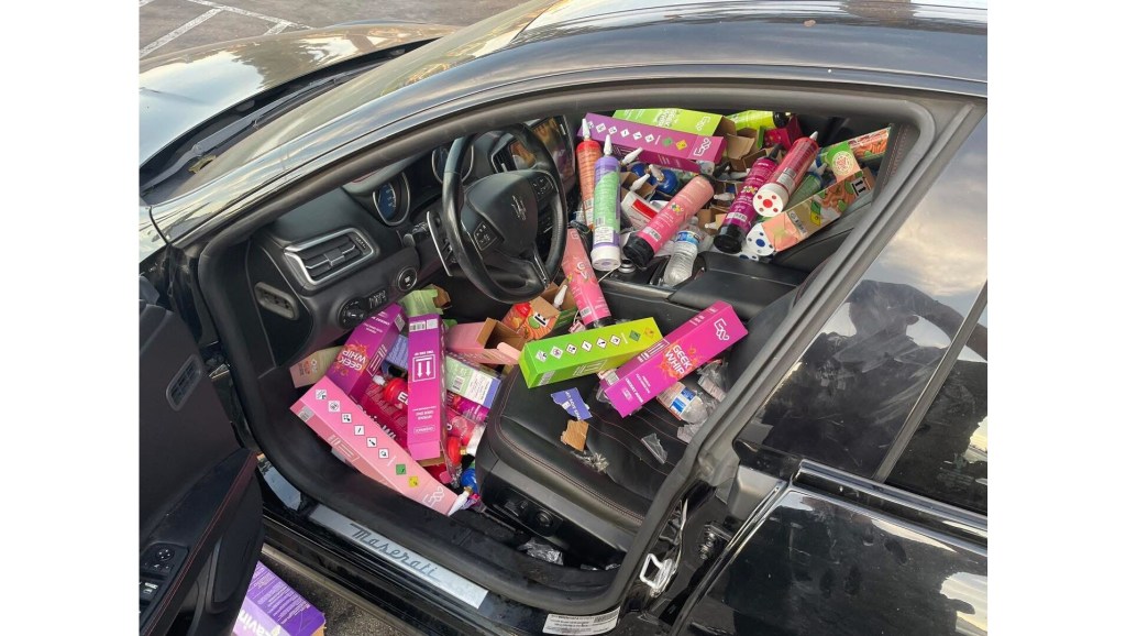 LA seeking to ban sale of nitrous oxide products at smoke shops, cannabis retailers – Daily News