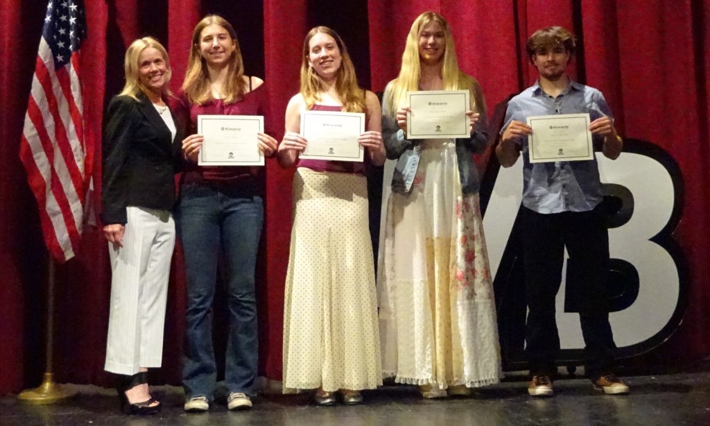 Kiwanis Club of Pacific Beach awards $6K in college scholarships