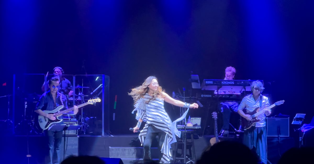 Anri delivers a performance of nostalgia and passion – Annenberg Media