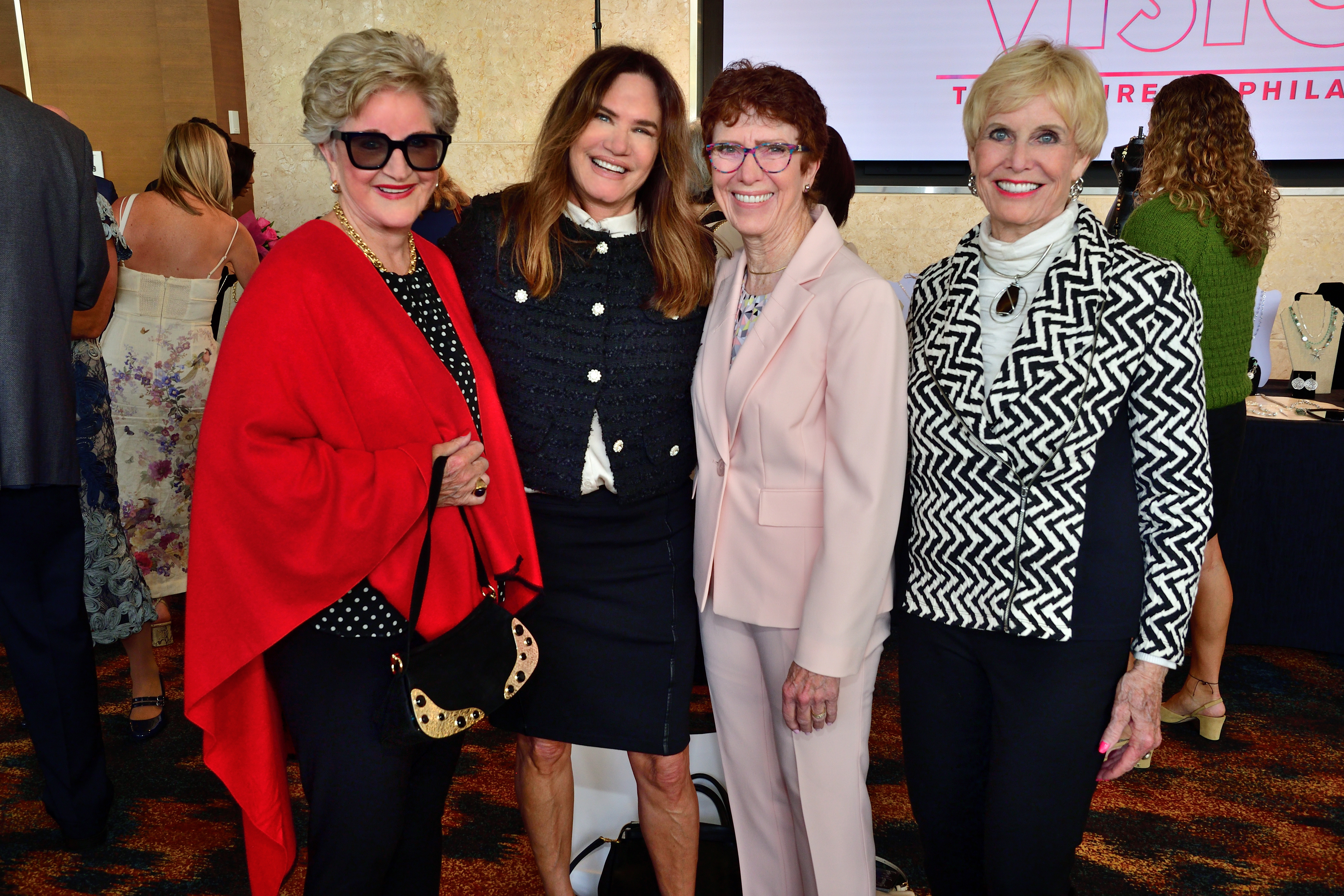 Susan Fielder, Randie Kolender, Juanita Hayes, Celia Rennie (Vincent Andrunas)