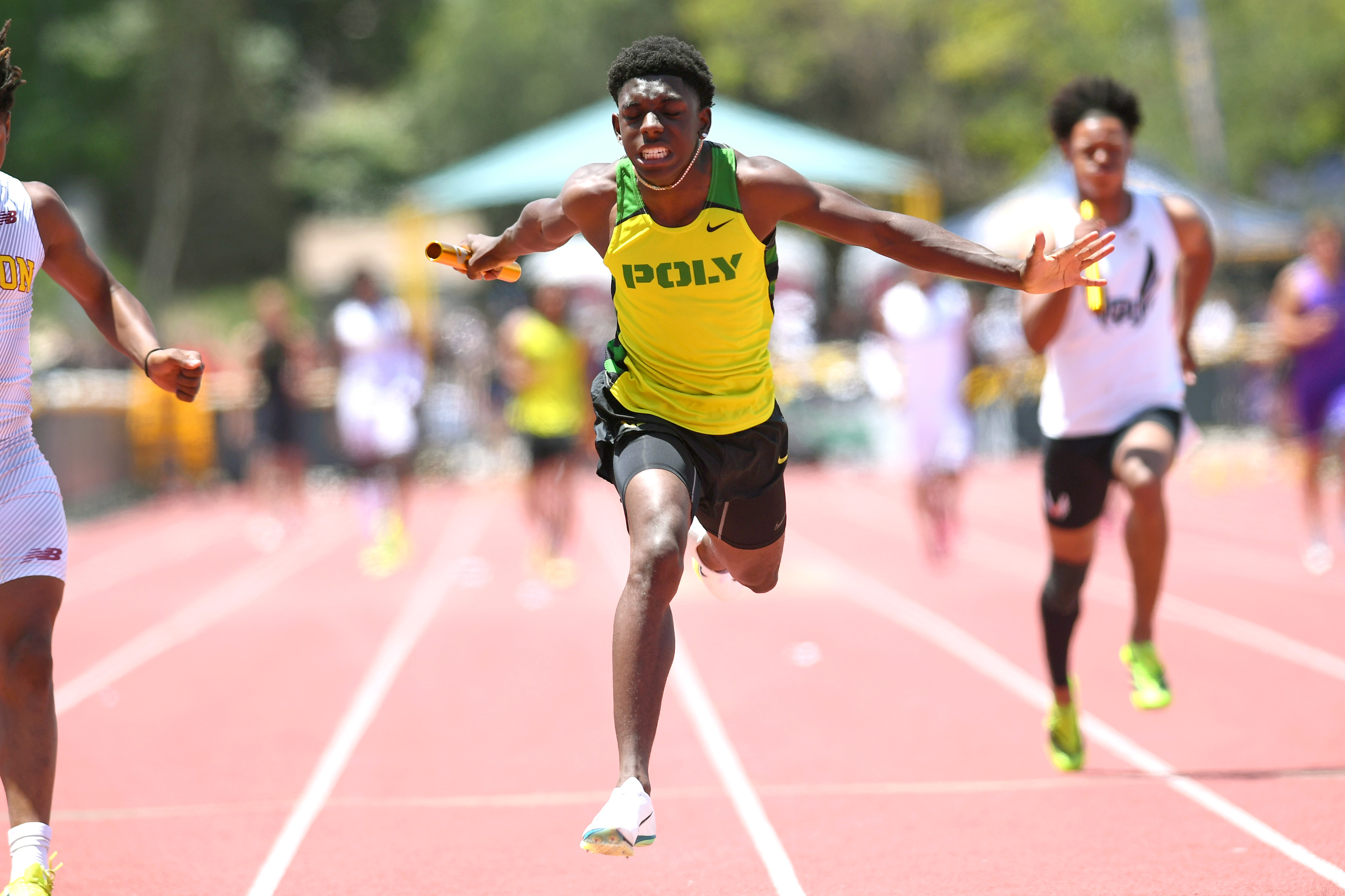 Long Beach Polyâs Jaydin Lawrence anchors his team in the...