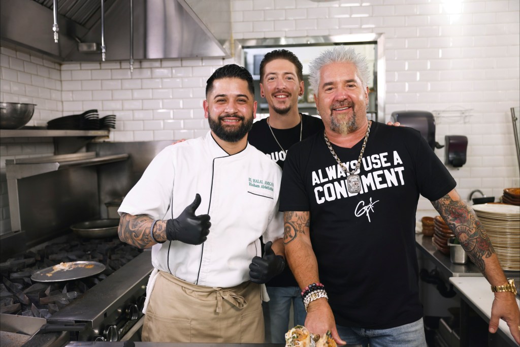 El Halal Amigos rocks the barbacoa for Guy Fieri