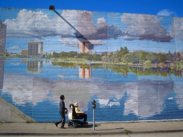 A mural depicting Lake Merritt at 27th Street and Broadway in Oakland has been covered up by business owners. (Courtesy of Dan Fontes)