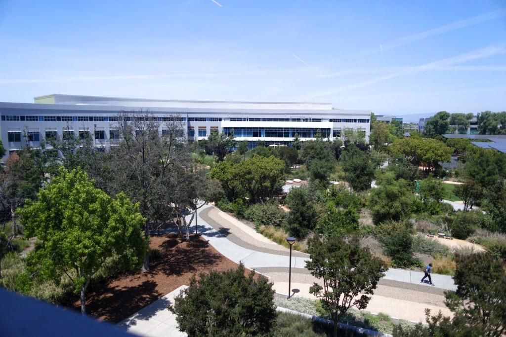 Google opens newest Bay Area campus, a tech hub where thousands could work