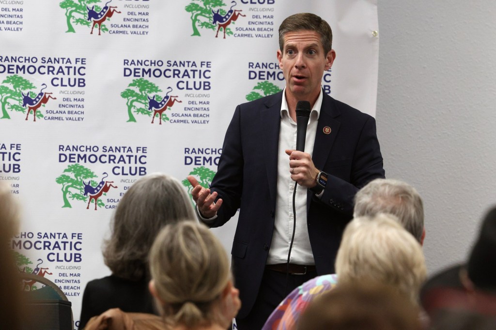 No primary challenge for Levin as two Republicans face off in 49th District