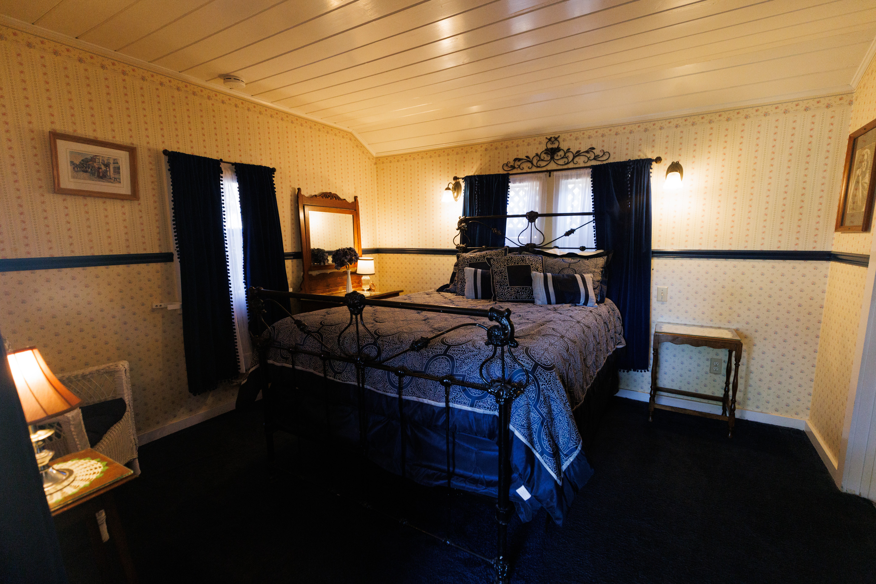 The patio cottage room at the Julian Gold Rush Hotel...