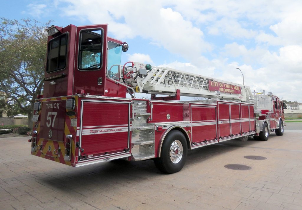 Firefighters stop 26 fires in rural North San Diego County along I-15, SR-76 on Saturday