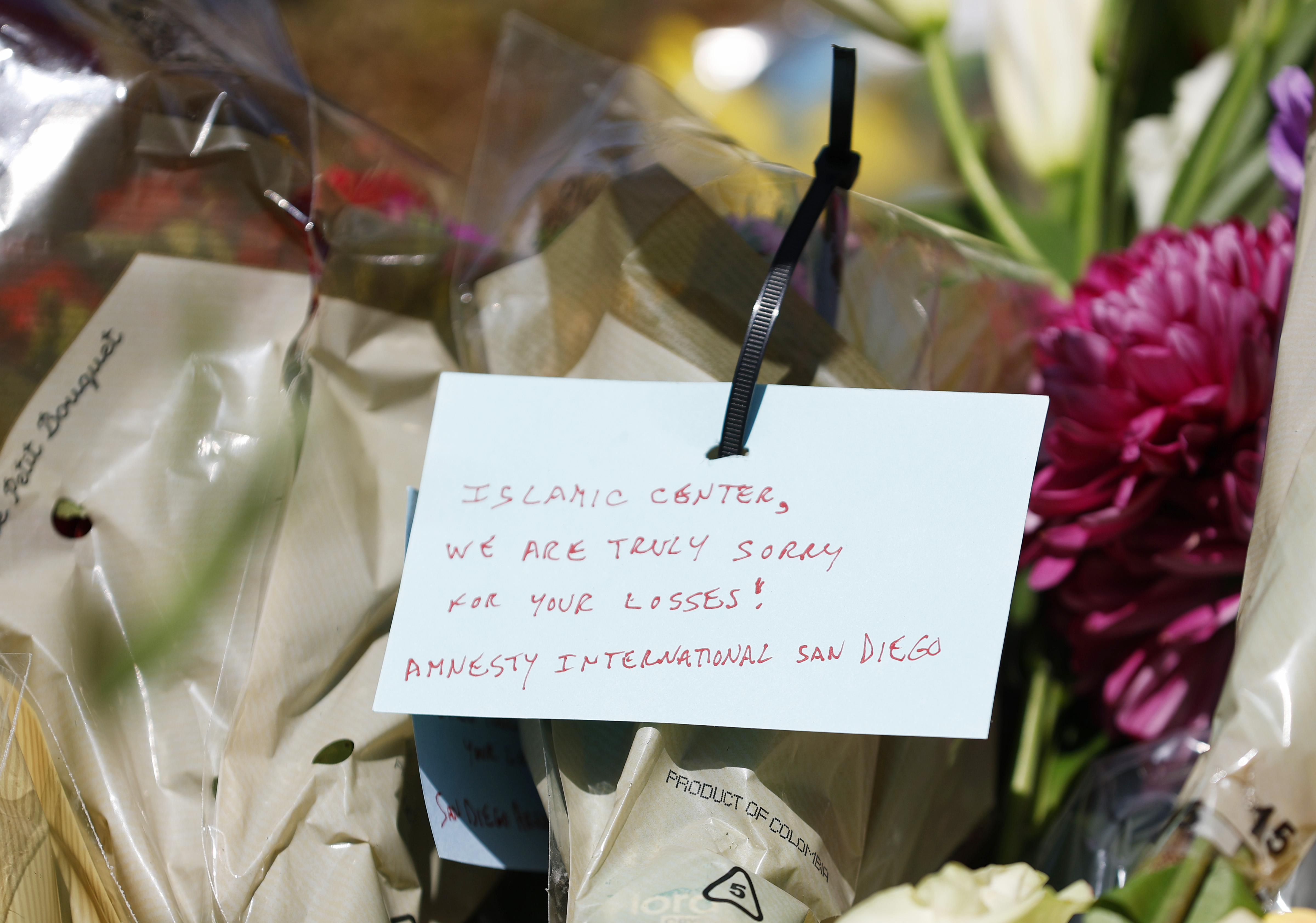 A note is left at the Islamic Center of San...