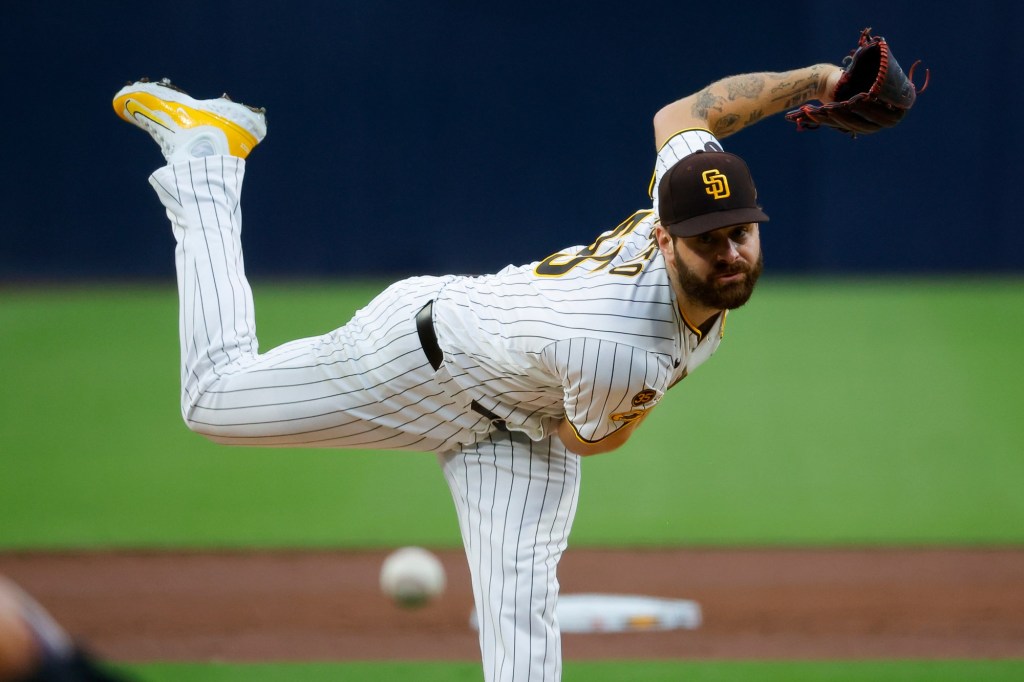 Bounces go Lucas Giolito's way as Padres beat Athletics