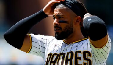 Tom Krasovic: This time, a historic heater silences Padres' bats