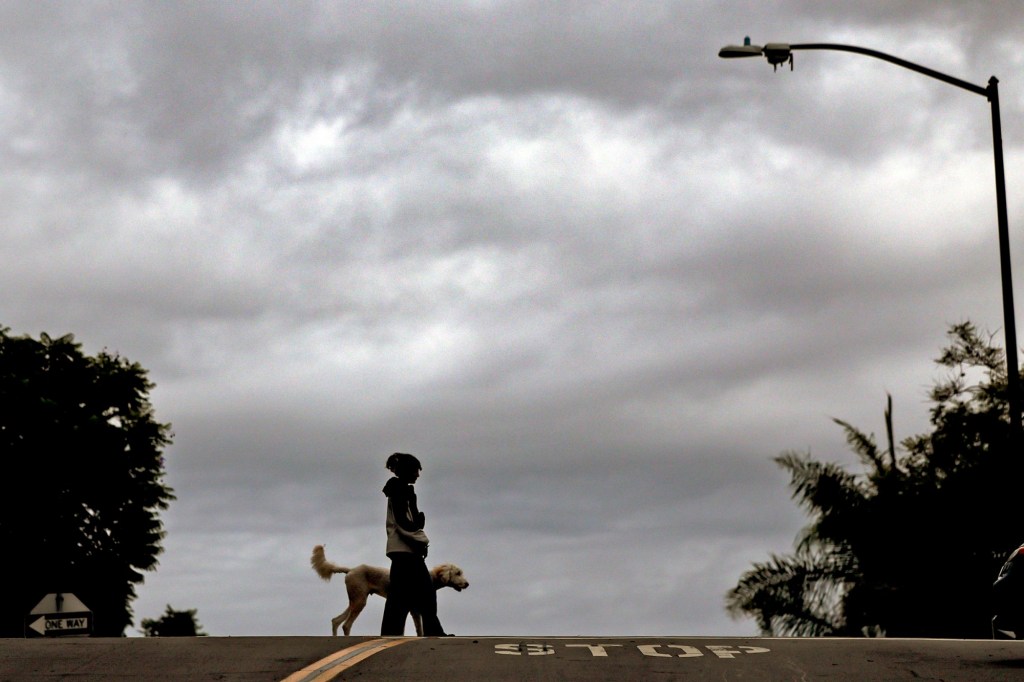 Swift winds and scattered showers likely through Tuesday across San Diego County – San Diego Union-Tribune
