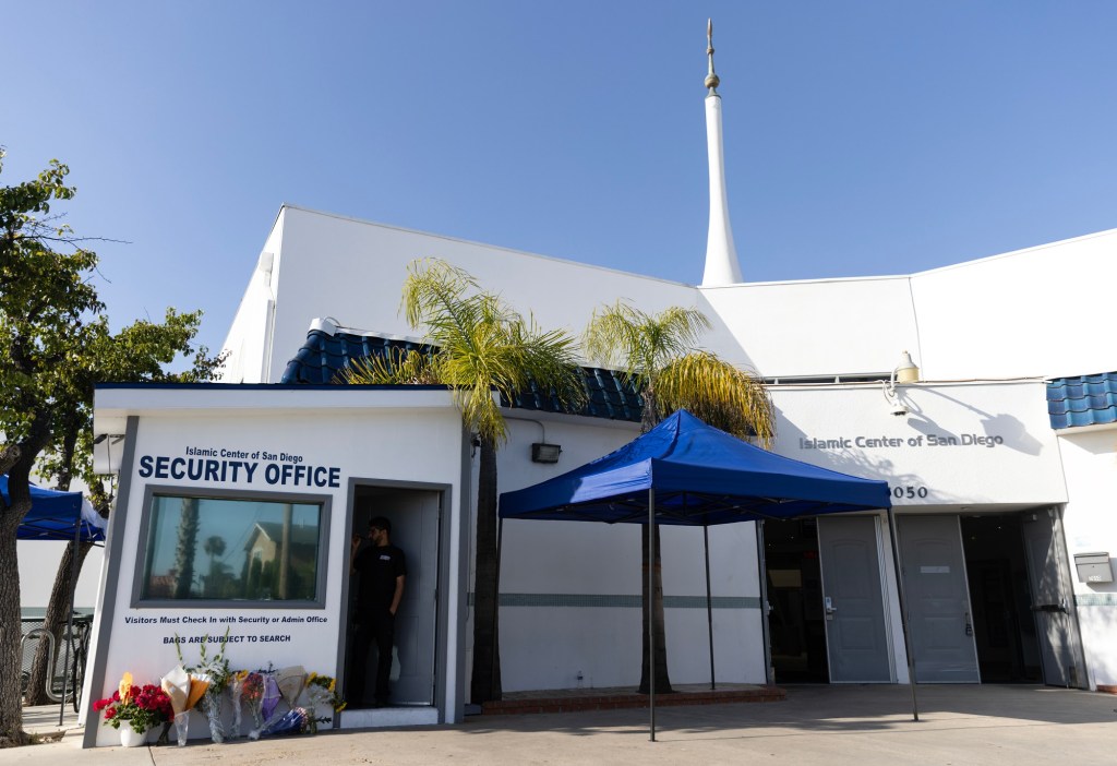 Despite millions in spending, experts say zero-risk security at houses of worship not possible – San Diego Union-Tribune