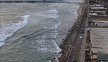 Butterfly-shaped reef proposed for Oceanside sand retention project