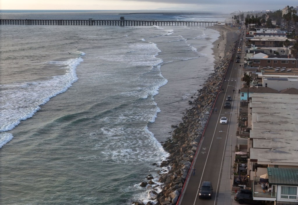Butterfly-shaped reef proposed for Oceanside sand retention project
