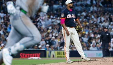 Padres routed by White Sox, suffer third straight loss