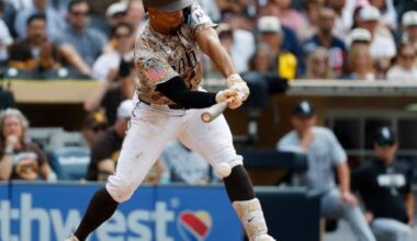 Padres come back to beat White Sox, stop losing streak