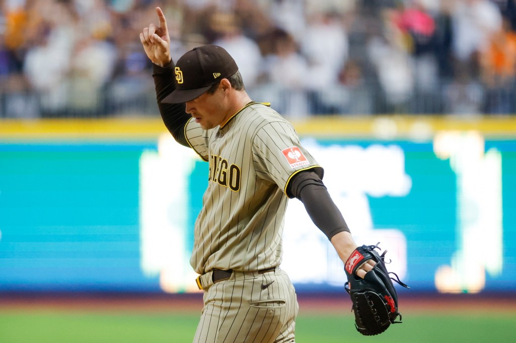 Clubhouse chatter: The jobs the Padres had before baseball